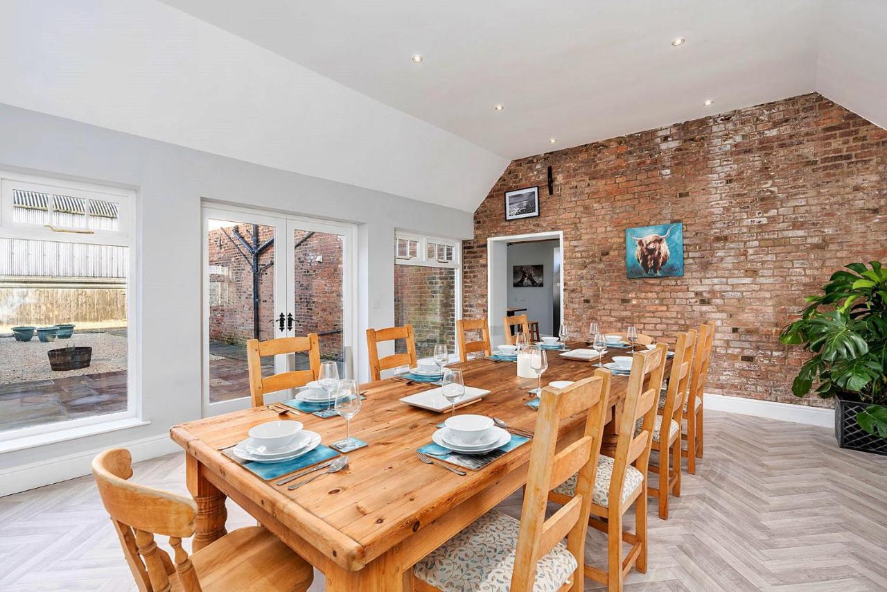 Finest Retreats - South Barn Villa Winestead Bagian luar foto
