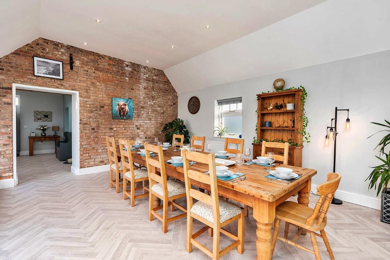 Finest Retreats - South Barn Villa Winestead Bagian luar foto